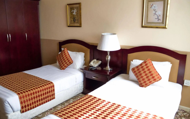 City Hotel