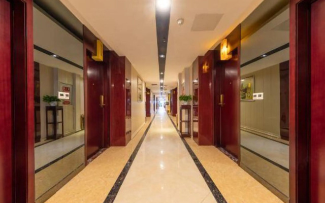 Landing International Hotel