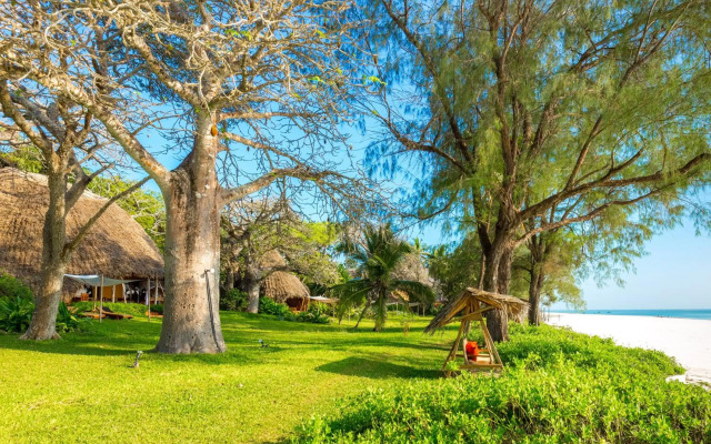 Nomad Beach Resort