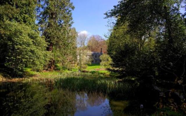 Dean Valley Manor
