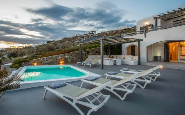 Villa Diorite by Mykonos Rocks