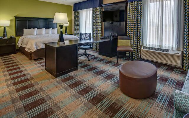 Hampton Inn & Suites Clarksville