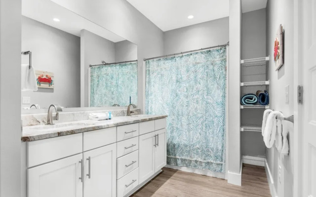 Pelican at Sound Side