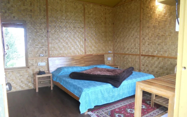 Sumit Hotel Kausani