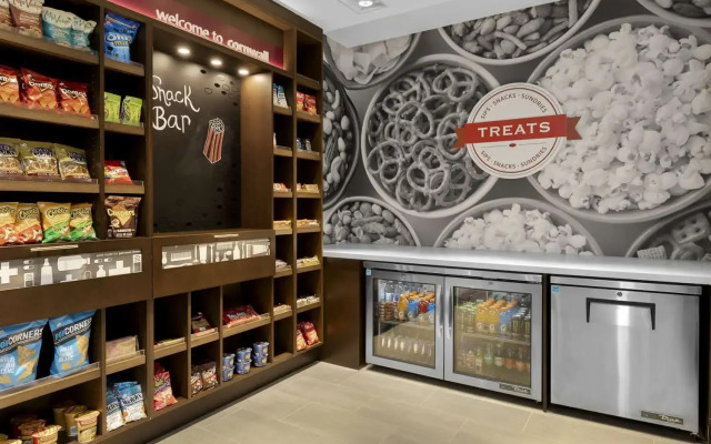 Hampton Inn By Hilton Cornwall