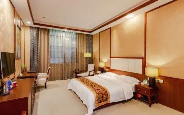Menghu Holiday Hotel