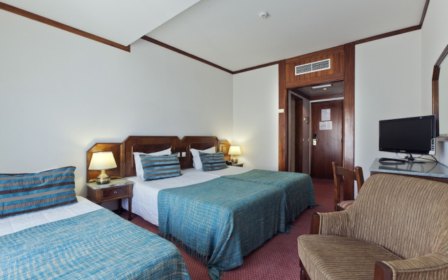 Hotel Lux Mundi