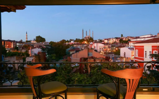 Maca Otel