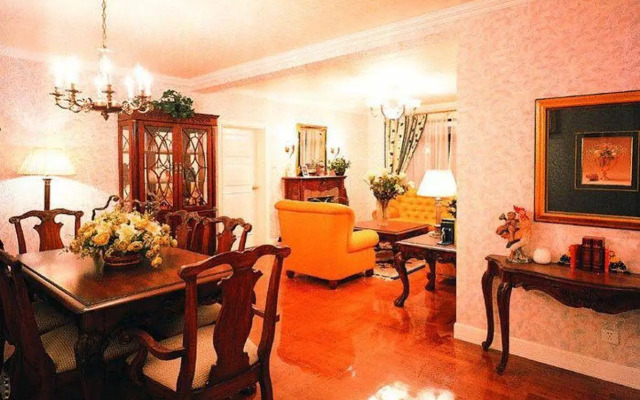 Patina Court All Suite