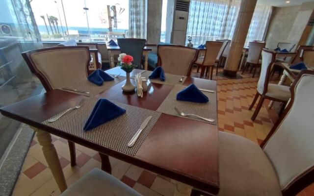 Jewel San Stefano Hotel