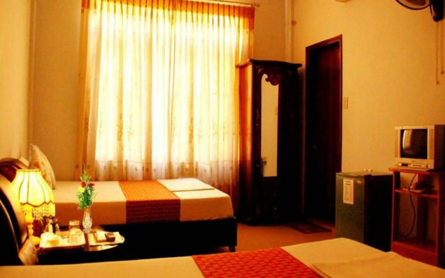 Phong Nha Hotel Hue