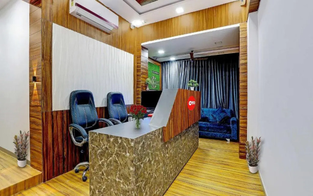 OYO Flagship 70202 Hotel Max