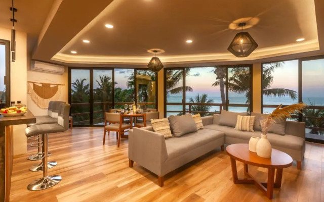 Beachfront Hotel La Palapa - Adults Only