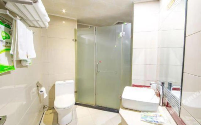 Homeinn Ripple Yun Hotel (Dongyang Renmin Road Light Rail Station)