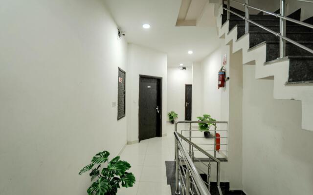 OYO 19034 Shree Vishnu Residency