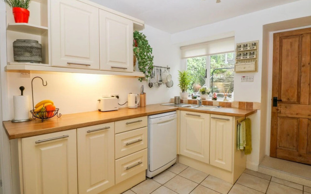 Fleece Cottage