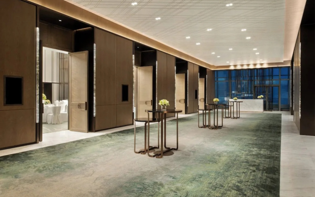 Four Seasons  Dalian