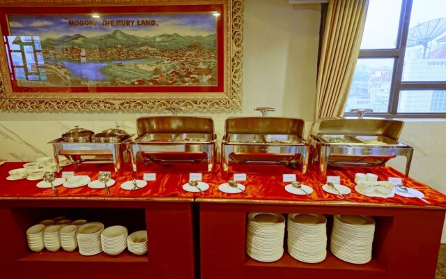 Royal Ruby Hotel