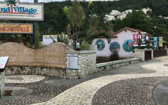 Immaculate 1-bed Villa in Ocho Rios