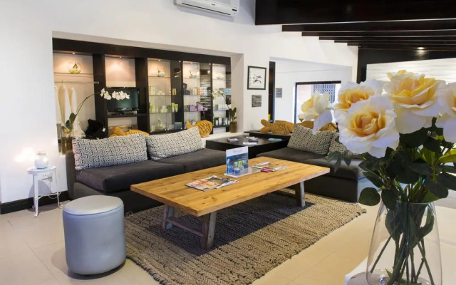 San Lameer Villa Rentals  2609