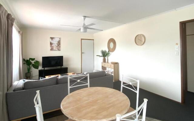 Palm View Holiday Apartments