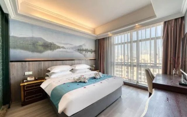 Chuangejia Golden Lotus Hotel (Yongkang Stadium Chengnan Road Store)