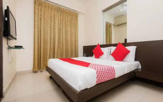 OYO 20017 Silverkey Bandra East