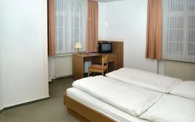 Hostel 1A Zimmer frei