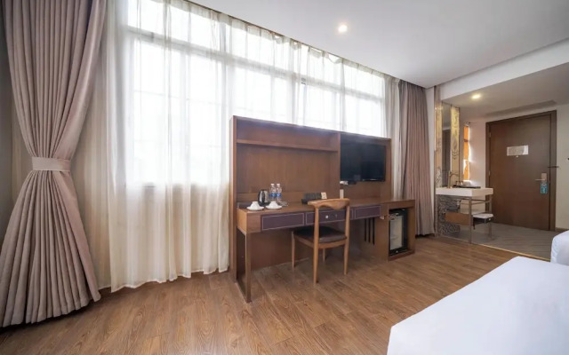 Xingyi Chain Hotel Jiangxia Metro Station