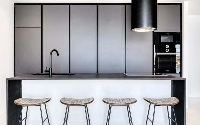 Psarou Black Villa II