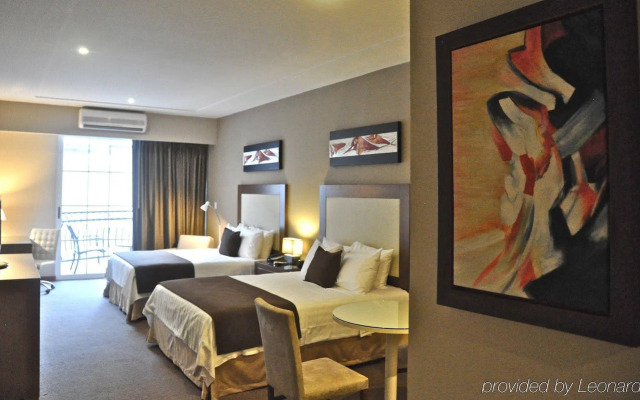 Central Park Hotel Casino & Spa