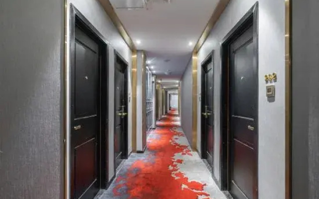 Yujing Saussurea French Style Hotel