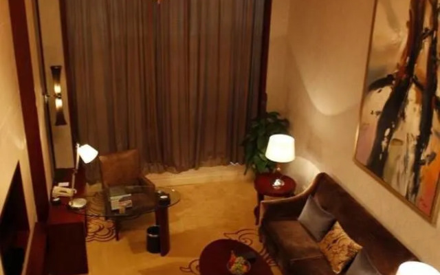 Dingding International Hotel