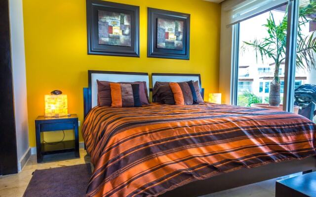 Elements Penthouse 1 2 Bedroom Condo by RedAwning