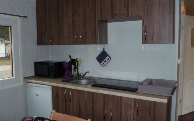 Camping Les Castors - Mobil-Home