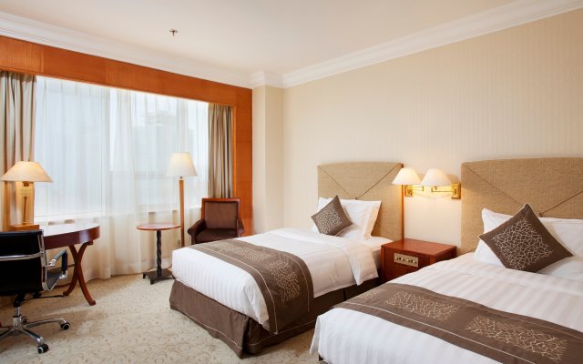 Crowne Plaza Hotel Qingdao, an IHG Hotel