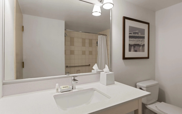 Lakeview Signature, Trademark Collection by Wyndham