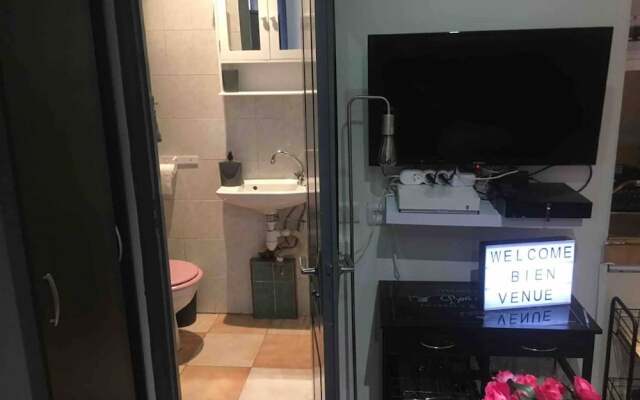 Simplistic Holiday Home in Nice Near the Seabeach