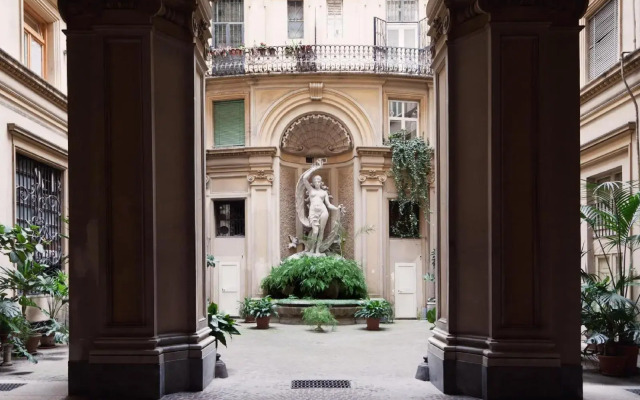 Arenula Suites