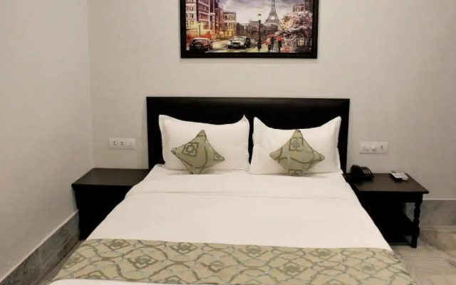 Central Hotel