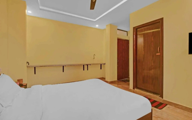 Collection O 79472 Royal Ruby Hotel