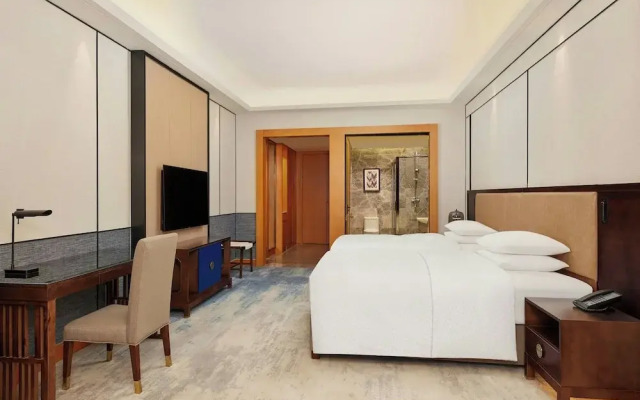 Four Points By Sheraton Anshun, Huangguoshu