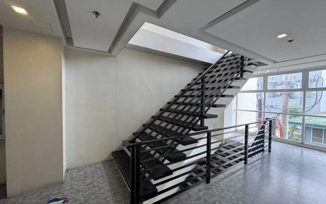 The Circuit Manor Hotel near Ayala Malls Circuit