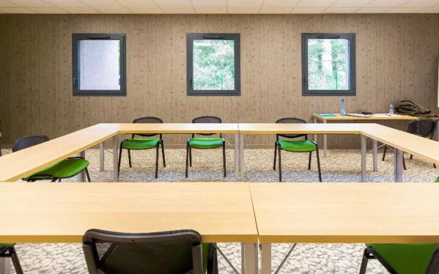 ibis Styles Contres-Cheverny