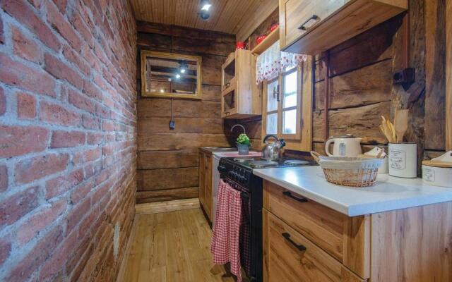 Grebengradska Medna Hiža