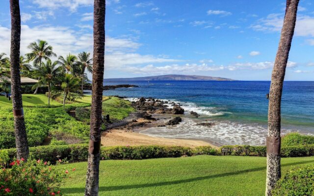 Makena Surf