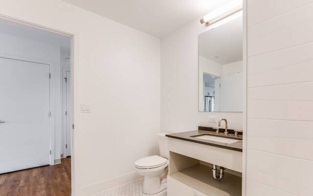 Global Luxury Suites at Longwood Medical Area