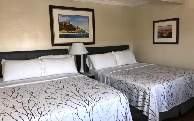 Ocean Beach Hotel