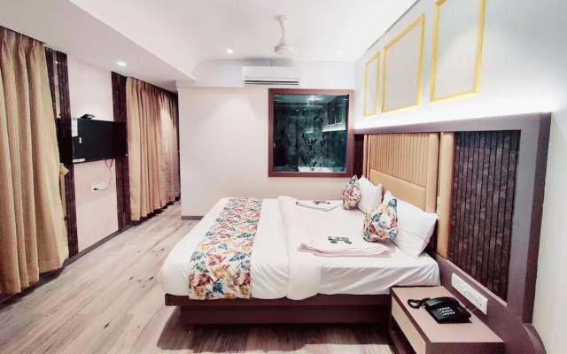 Hotel Everest Residency