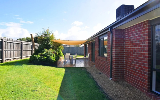 Plovers Rest - Surf Side - Free Wifi